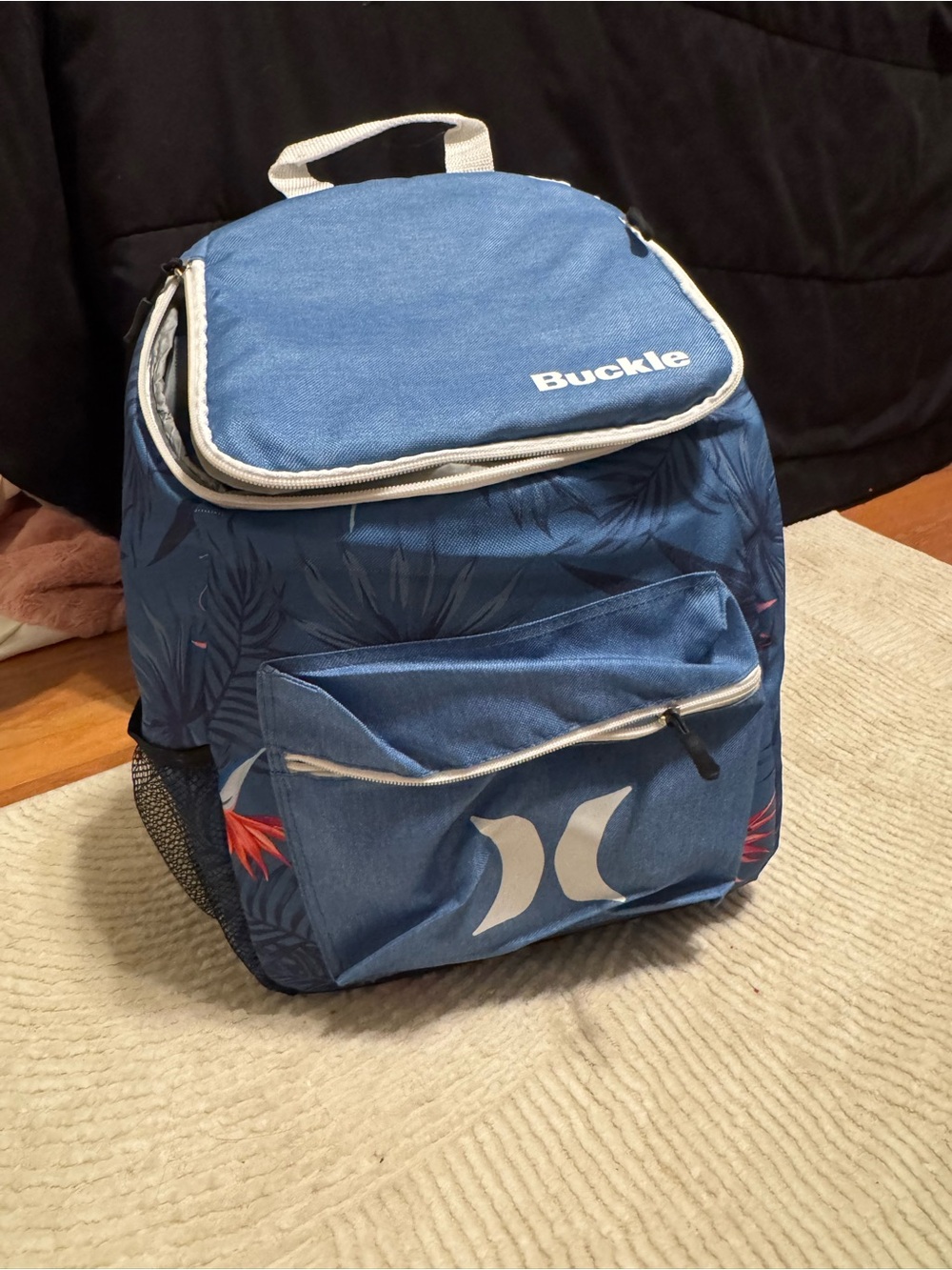 Buckle Hurley Blue Tropical Print Men's Backpack Cooler with White Trim